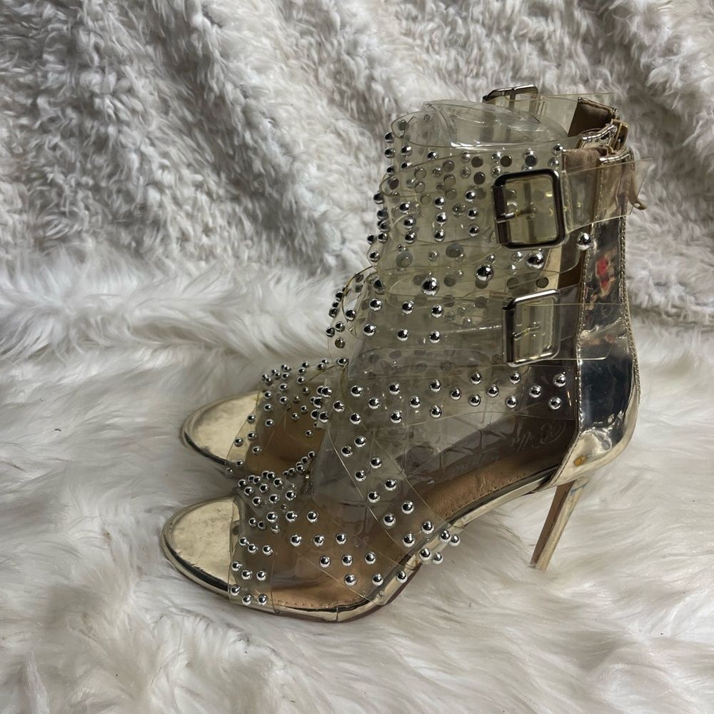 Bella Luna clear plastic ankle straps heels sandals gold tone studs SZ 10